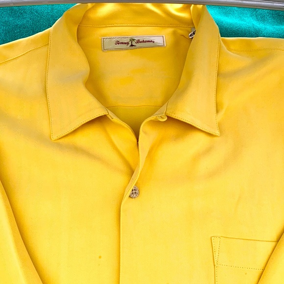 LARGE TOMMY BAHAMA 100% SILK SHORT SLEEVE PANEL-BACK SHIRT RARE RETIRED - Picture 2 of 2